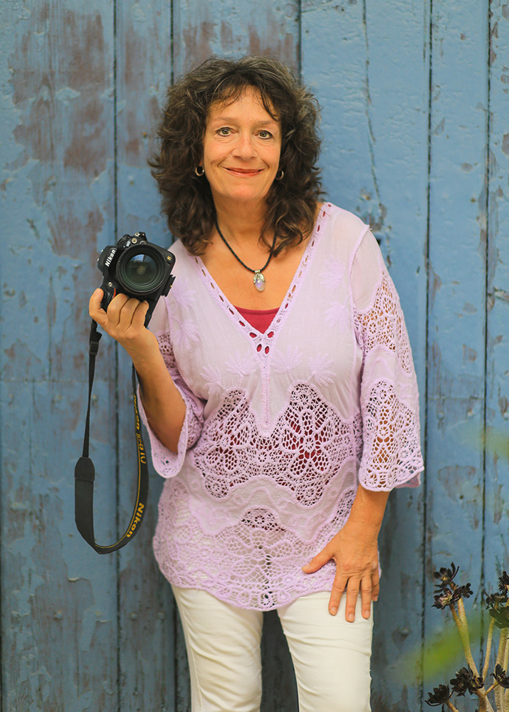 Portrait, Doris M., Fotografin und Video